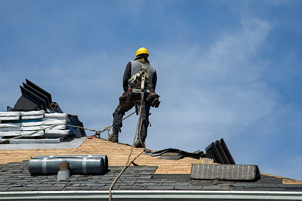 Professional Gutter Installation technician working in Dayville, CT